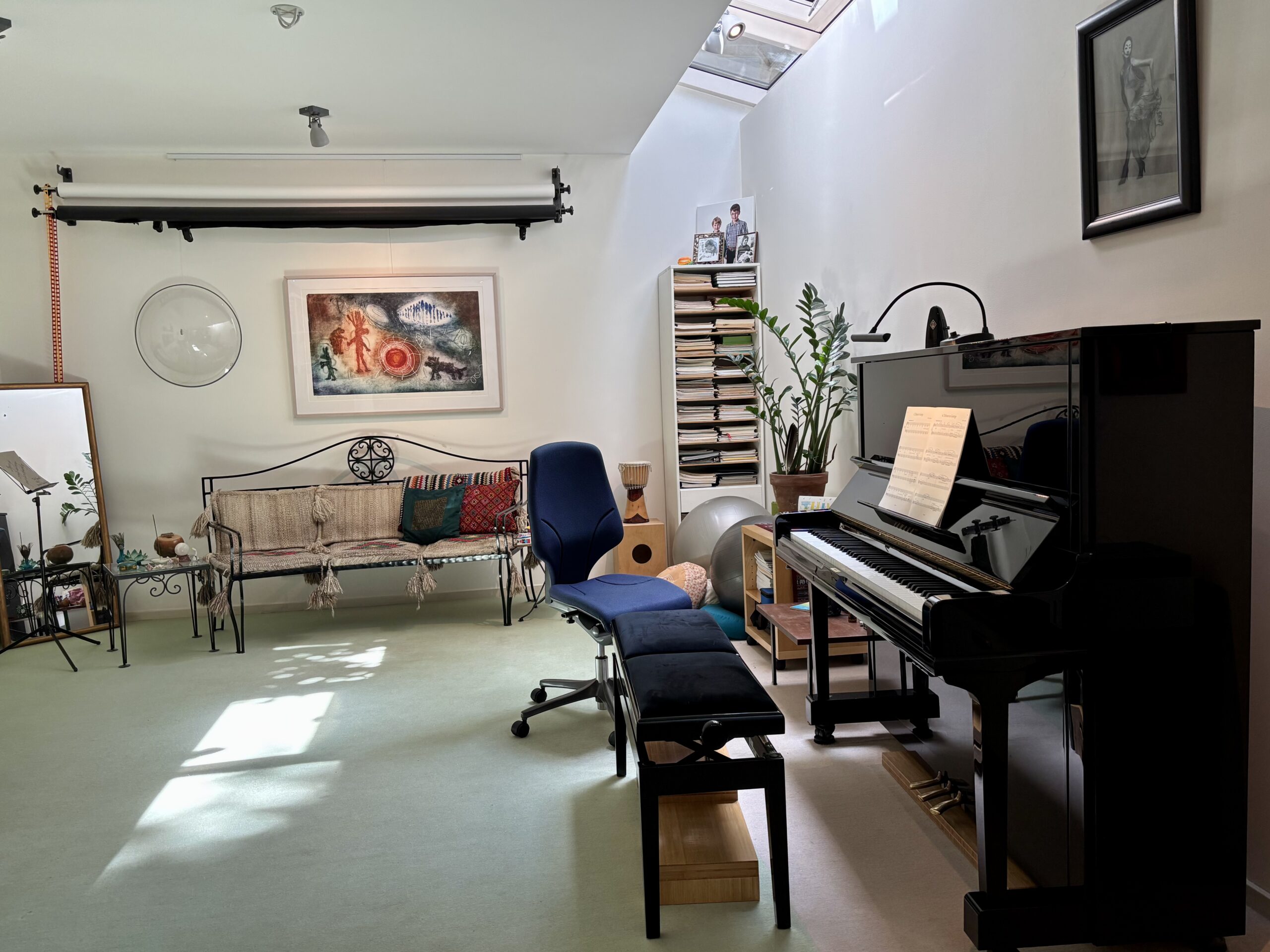Hands-on Piano studio in Alteveer, Arnhem